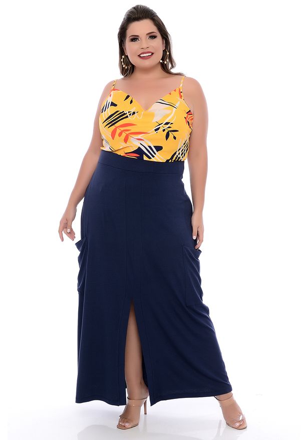 saia com fenda plus size