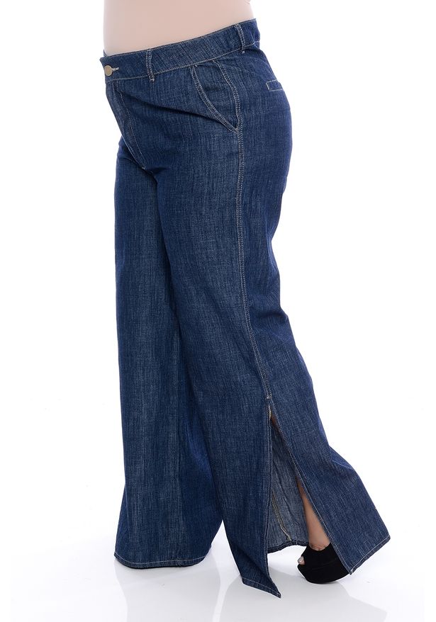 calça jeans pantalona plus size