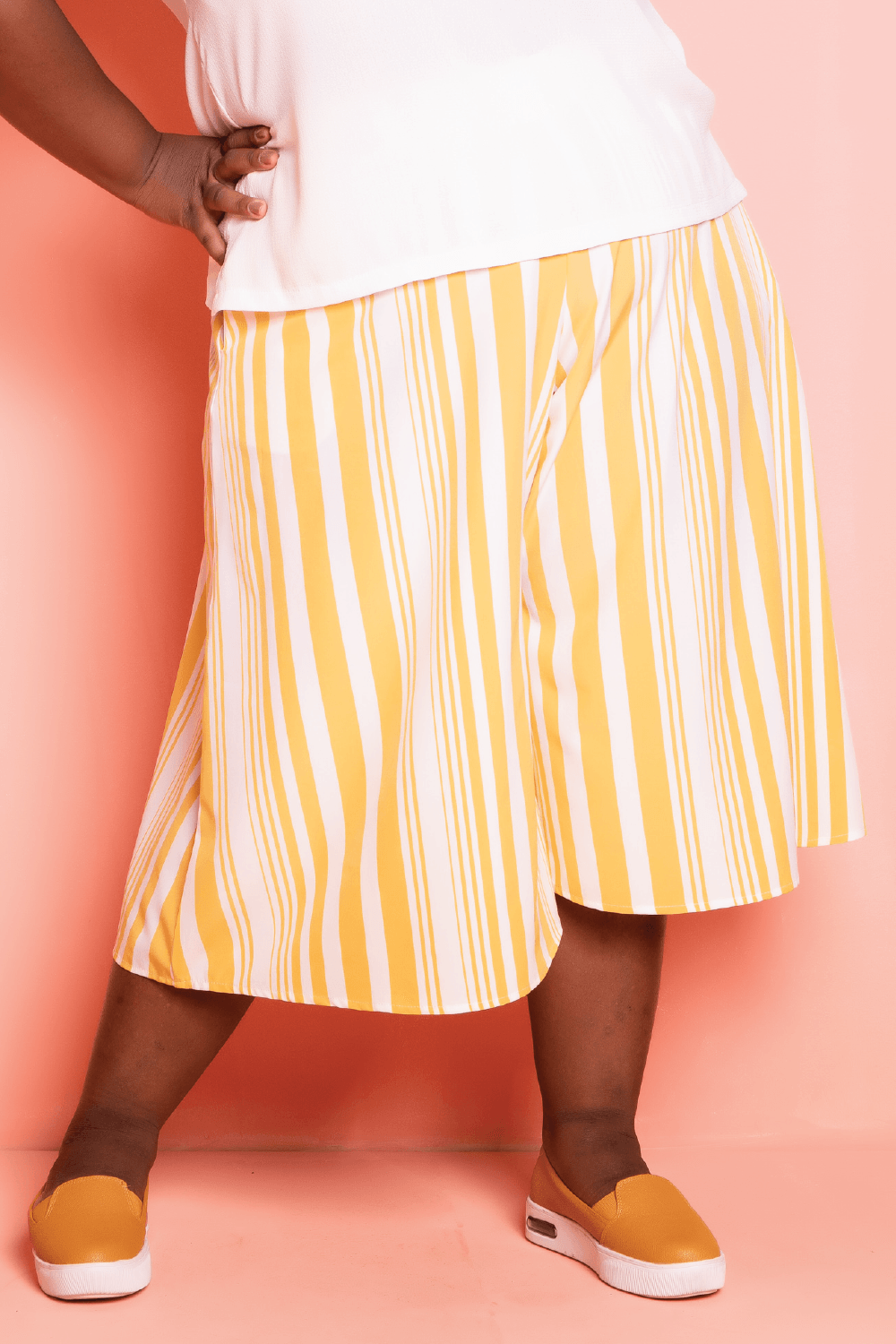 Pantacourt plus size listrada 2025