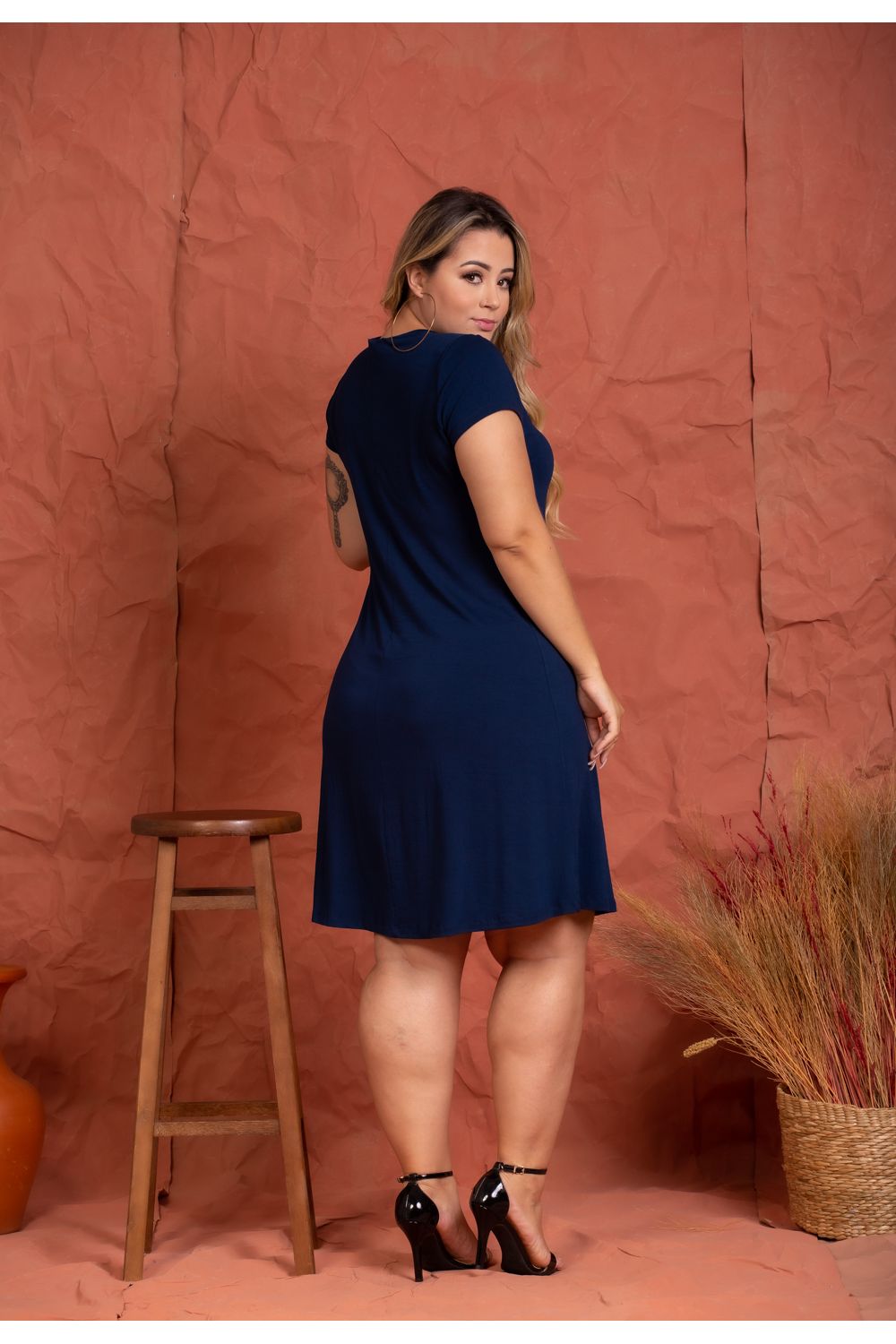 Vestido Basico Viscolycra Marinho Plus Size Chic E Elegante