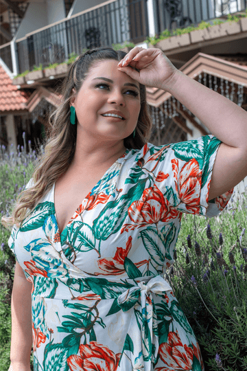 Vestido bege plus 2024 size