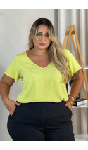 Blusa-Decote-V-Charlotte-Plus-Size-VERDE-CHA