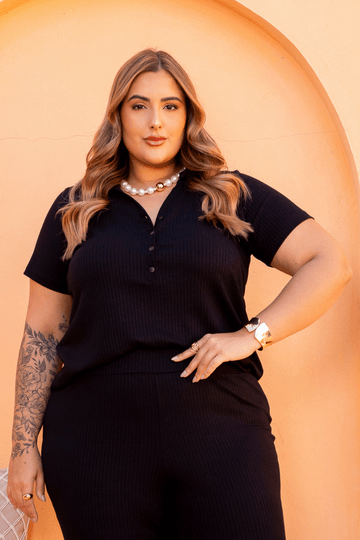 Blusa-Gola-Polo-Malha-Canelada-Plus-Size-PRETO Blusa-Gola-Polo-Malha-Canelada-Plus-Size-PRETO