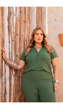 Blusa-Gola-Polo-Malha-Canelada-Plus-Size-VERDE