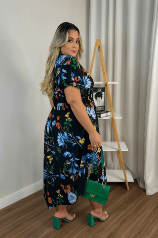 Vestido-Liberty-Plus-Size-FUNDO-PRETO