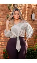Blusa-Ciganinha-Vitoria-Manga-7-8-Plus-Size-FUNDO-BEGE